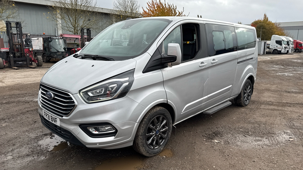 FORD TOURNEO CUSTOM 320 X 2.0 ECOBLUE 185PS - Minibus, Transport de personnes: photos 2 FORD TOURNEO CUSTOM 320 X 2.0 ECOBLUE 185PS - Minibus, Transport de personnes: photos 2