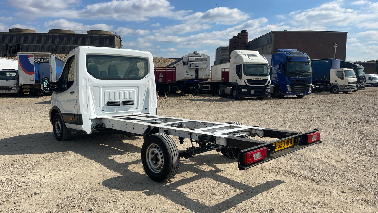 FORD TRANSIT 350 2.0 ECO BLUE 130PS - Fourgon grand volume: photos 3 FORD TRANSIT 350 2.0 ECO BLUE 130PS - Fourgon grand volume: photos 3