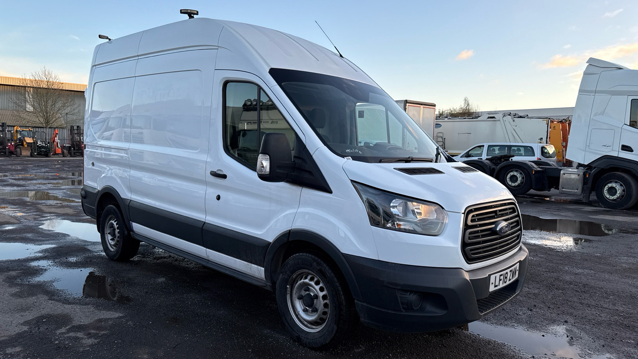 FORD TRANSIT 350 2.0 TDCi 130ps - Fourgon utilitaire: photos 1 FORD TRANSIT 350 2.0 TDCi 130ps - Fourgon utilitaire: photos 1
