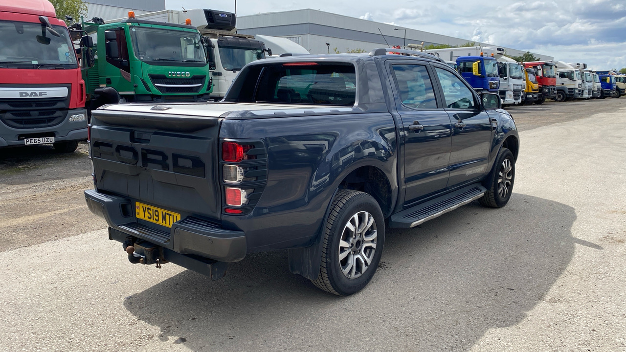 Ford Ranger WILDTRAK 200 3.2 TDCi - Pick-up, Utilitaire double cabine: photos 4 Ford Ranger WILDTRAK 200 3.2 TDCi - Pick-up, Utilitaire double cabine: photos 4