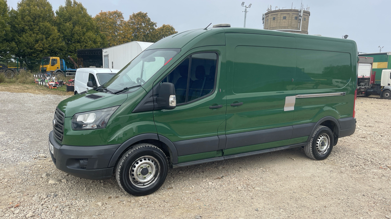 Ford Transit 350 2.0 TDCi 130ps - Fourgon utilitaire: photos 2 Ford Transit 350 2.0 TDCi 130ps - Fourgon utilitaire: photos 2