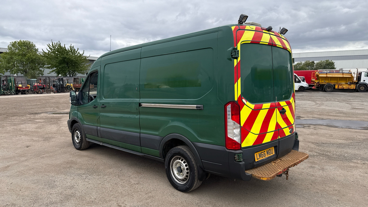 Ford Transit 350 2.0 TDCi 130ps - Fourgon utilitaire: photos 3 Ford Transit 350 2.0 TDCi 130ps - Fourgon utilitaire: photos 3