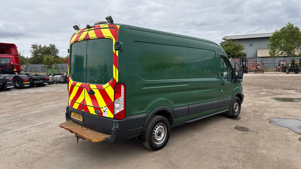 Ford Transit 350 2.0 TDCi 130ps - Fourgon utilitaire: photos 4 Ford Transit 350 2.0 TDCi 130ps - Fourgon utilitaire: photos 4