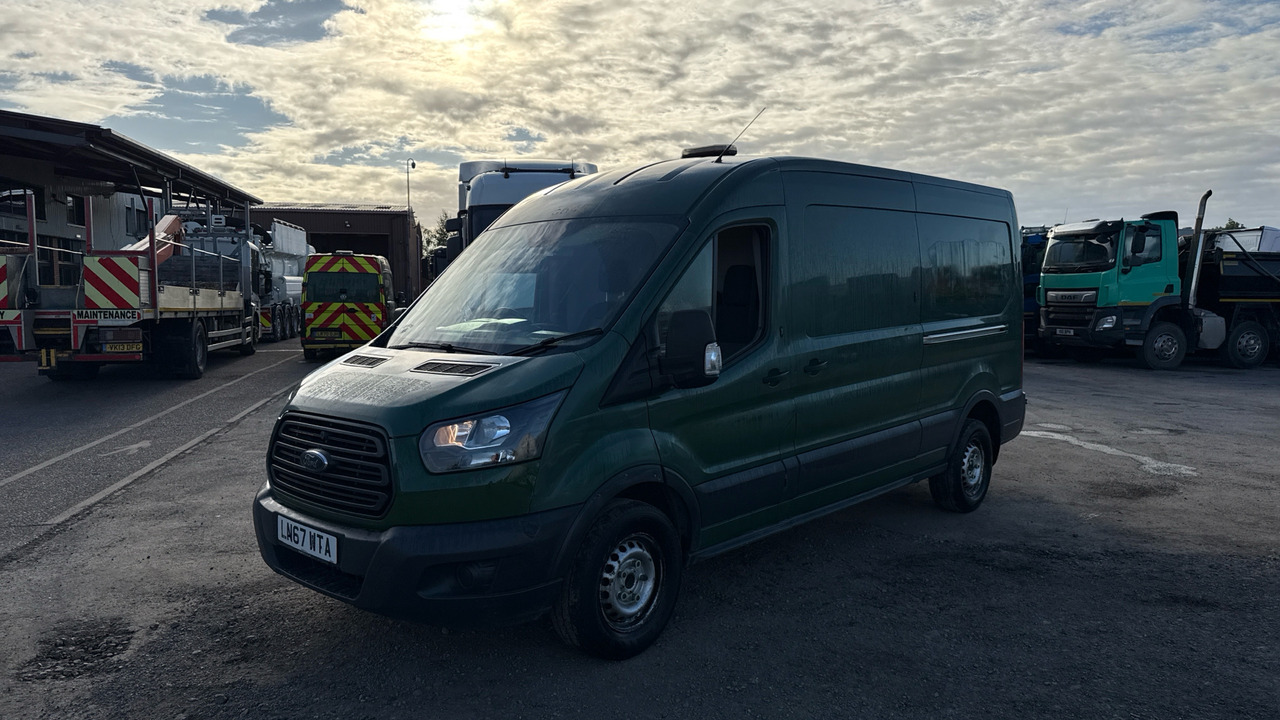Ford Transit 350 2.0 TDCi 130ps - Fourgon utilitaire: photos 2 Ford Transit 350 2.0 TDCi 130ps - Fourgon utilitaire: photos 2