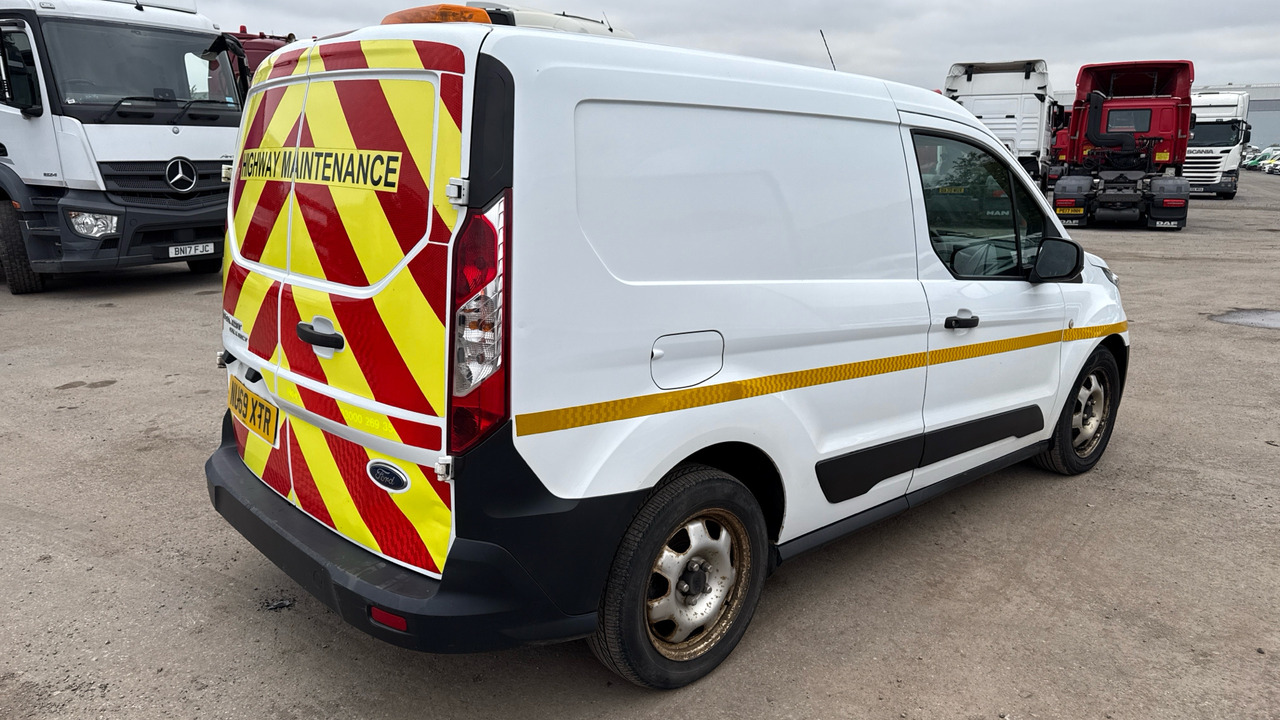 Ford Transit Connect 200 1.5 EcoBlue 75ps - Fourgonnette: photos 4 Ford Transit Connect 200 1.5 EcoBlue 75ps - Fourgonnette: photos 4