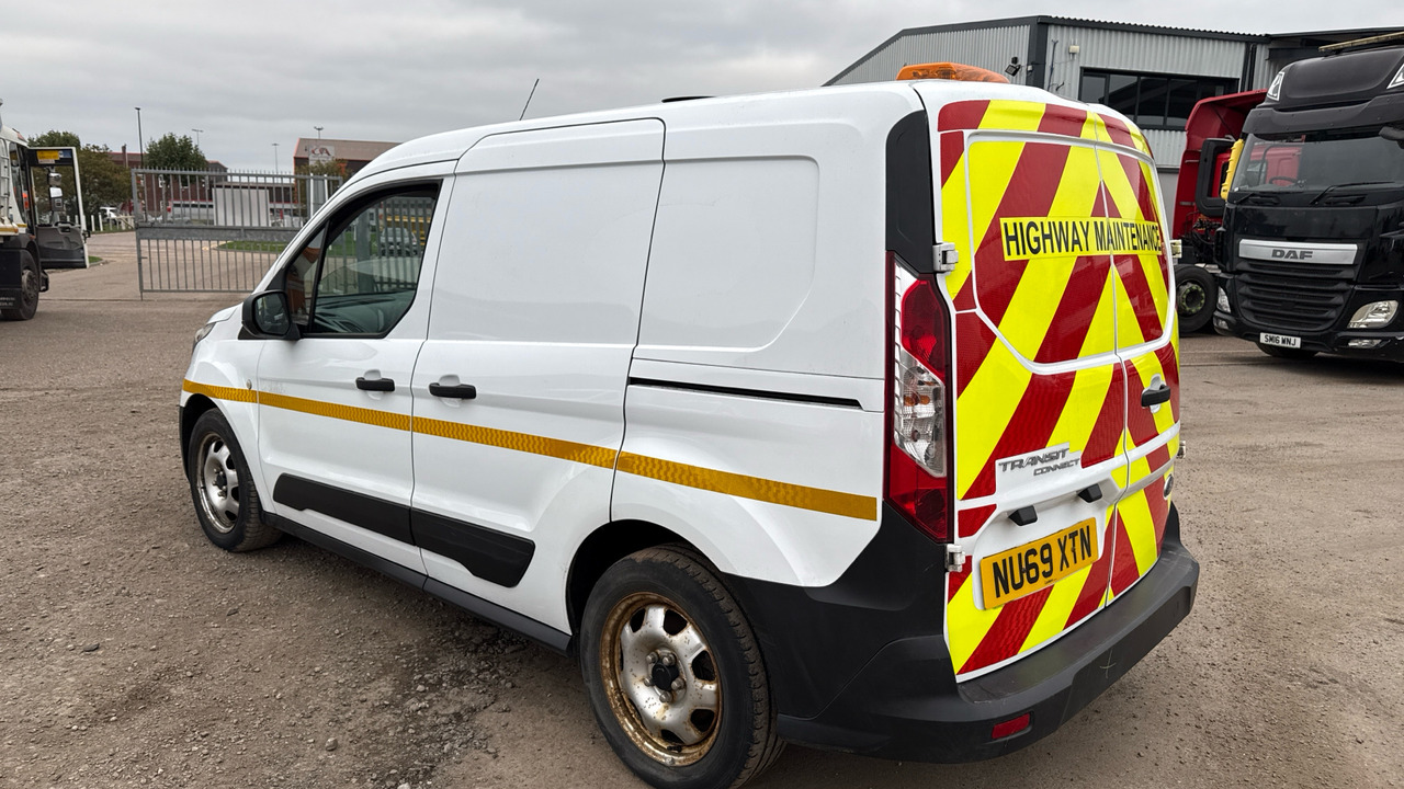 Ford Transit Connect 200 1.5 EcoBlue 75ps - Fourgonnette: photos 3 Ford Transit Connect 200 1.5 EcoBlue 75ps - Fourgonnette: photos 3