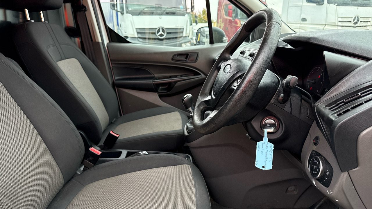 Ford Transit Connect 200 1.5 EcoBlue 75ps - Fourgonnette: photos 5 Ford Transit Connect 200 1.5 EcoBlue 75ps - Fourgonnette: photos 5