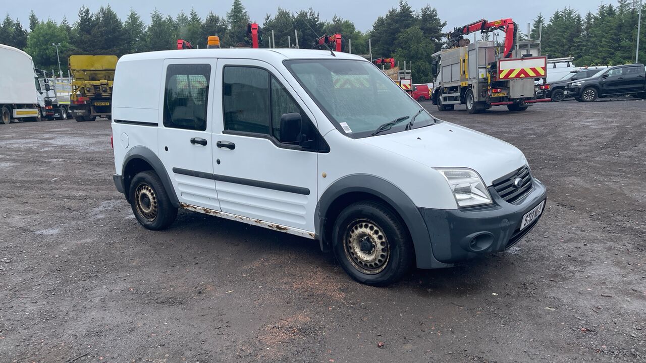 Ford Transit Connect TDCi 75PS - Utilitaire double cabine: photos 1 Ford Transit Connect TDCi 75PS - Utilitaire double cabine: photos 1