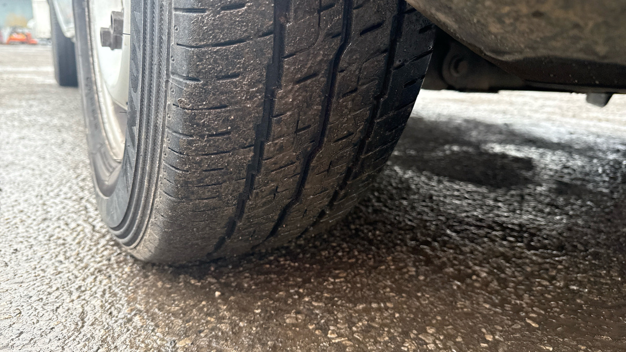 Fourgonnette Ford Transit Custom 300 2.0 ECOBLUE 105PS LEADER: photos 17