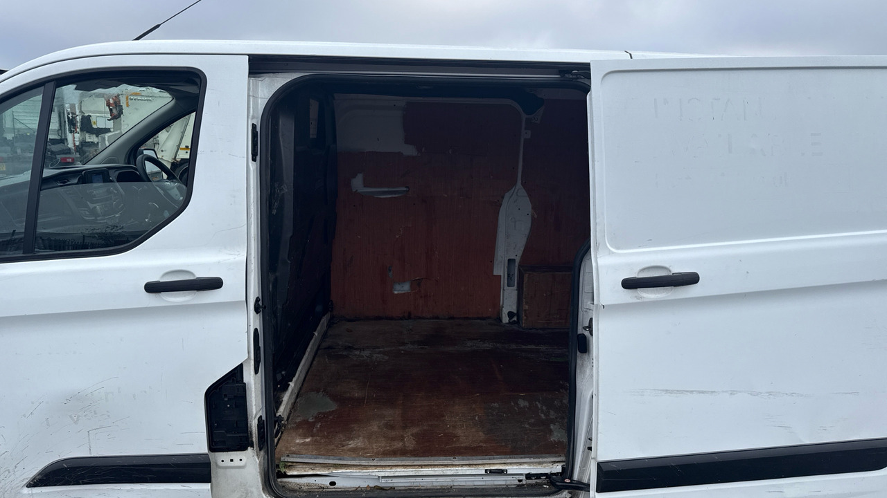 Fourgonnette Ford Transit Custom 300 2.0 ECOBLUE 105PS LEADER: photos 21