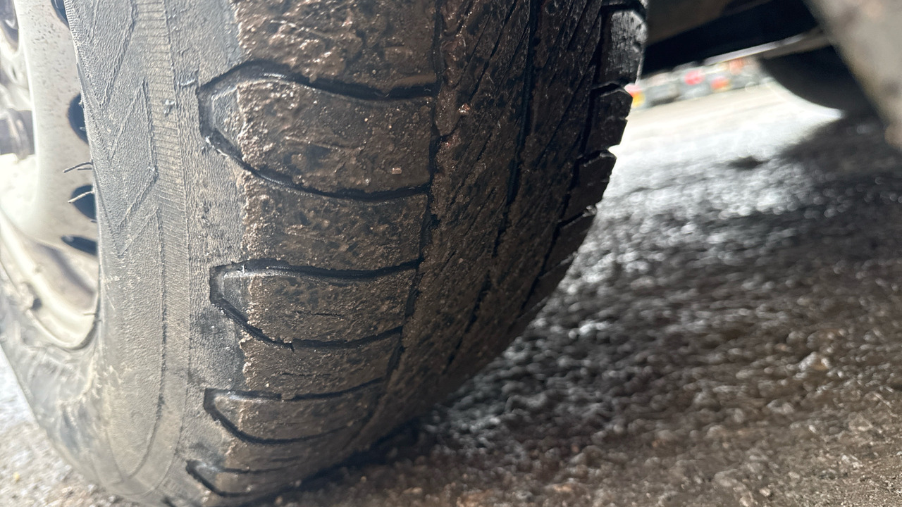 Fourgonnette Ford Transit Custom 300 2.0 ECOBLUE 105PS LEADER: photos 20