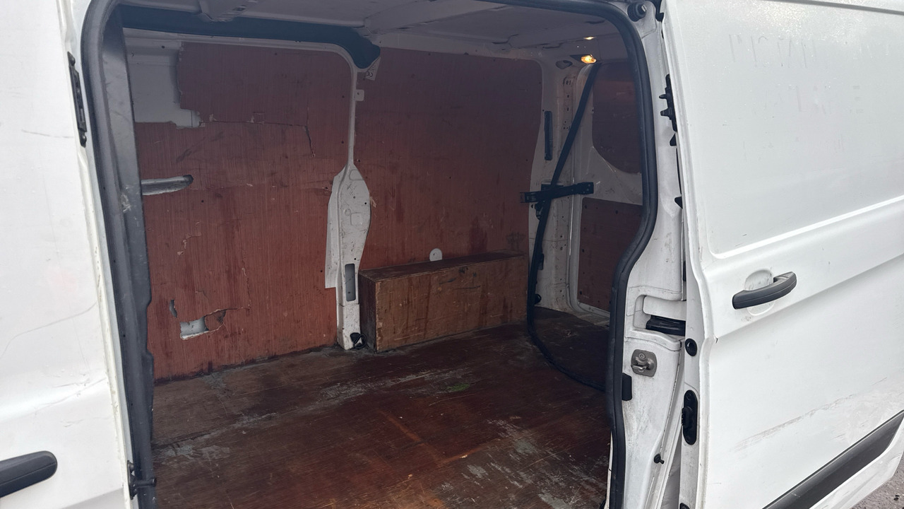 Fourgonnette Ford Transit Custom 300 2.0 ECOBLUE 105PS LEADER: photos 23
