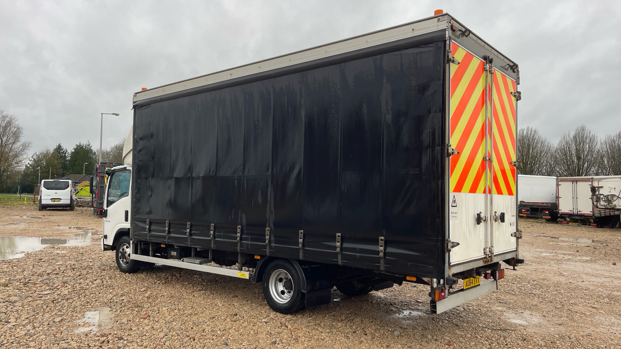 Isuzu N75 190 - Camion à rideaux coulissants: photos 3 Isuzu N75 190 - Camion à rideaux coulissants: photos 3