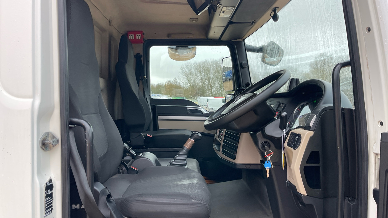 MAN TGL 12.190 - Camion fourgon: photos 5 MAN TGL 12.190 - Camion fourgon: photos 5