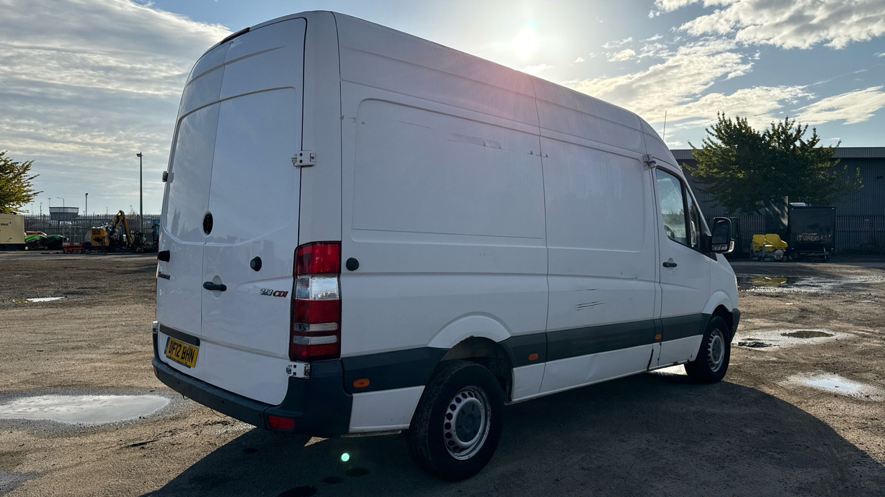 MERCEDES-BENZ SPRINTER 313 CDI - Utilitaire frigorifique: photos 4 MERCEDES-BENZ SPRINTER 313 CDI - Utilitaire frigorifique: photos 4