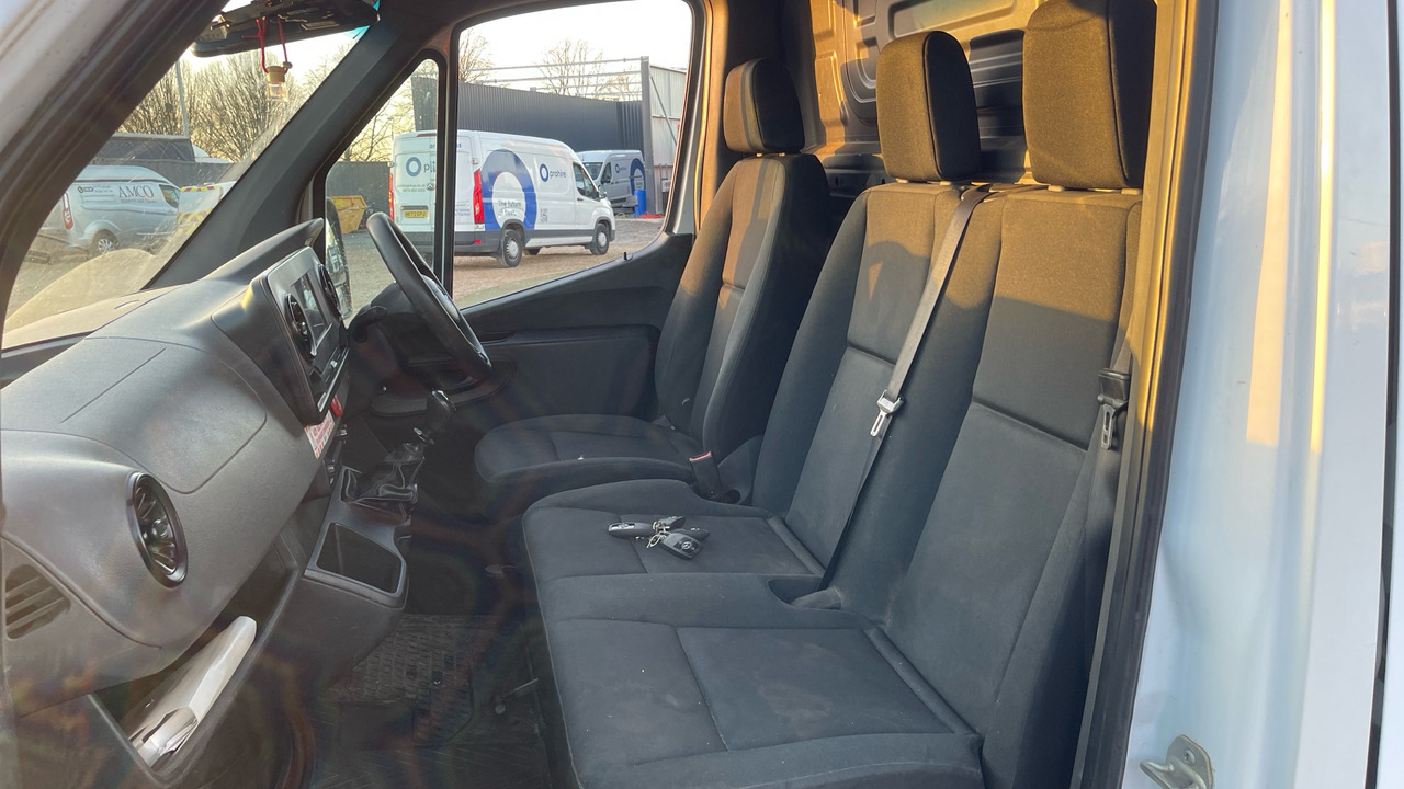 Fourgon utilitaire MERCEDES-BENZ SPRINTER 314 CDI: photos 9
