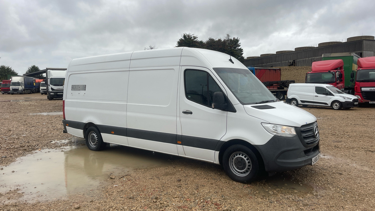 MERCEDES-BENZ SPRINTER 314 CDI - Fourgon utilitaire: photos 1 MERCEDES-BENZ SPRINTER 314 CDI - Fourgon utilitaire: photos 1