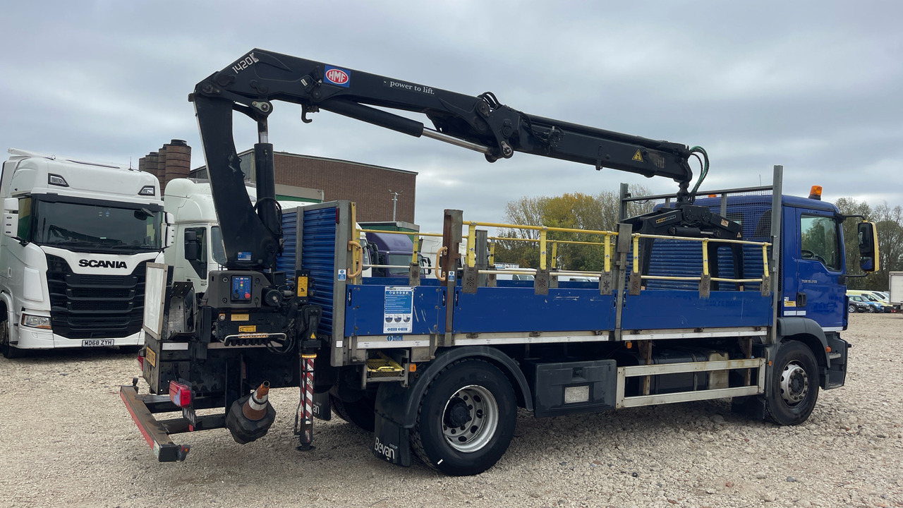 Man TGM 18.250 - Camion plateau, Camion grue: photos 4 Man TGM 18.250 - Camion plateau, Camion grue: photos 4