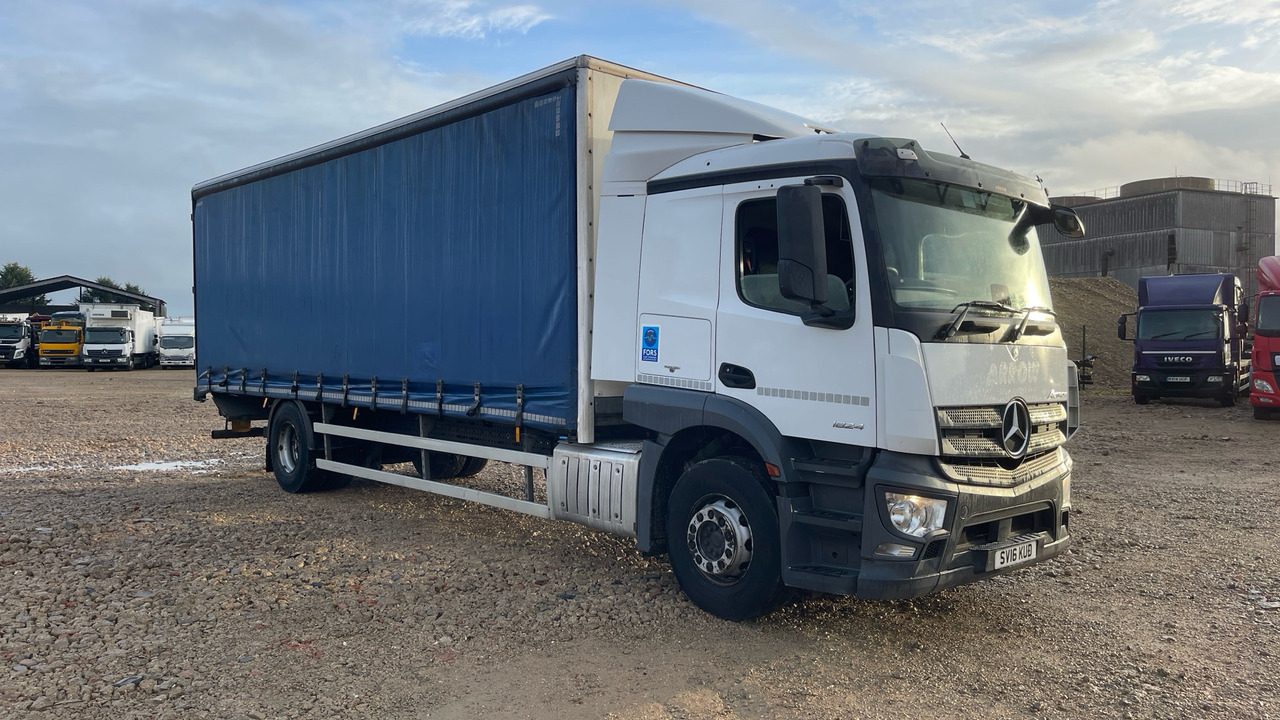 Mercedes-Benz Actros 1824 - Camion à rideaux coulissants: photos 1 Mercedes-Benz Actros 1824 - Camion à rideaux coulissants: photos 1