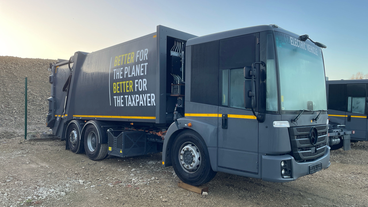 Mercedes-Benz Econic - Benne à ordures ménagères: photos 2 Mercedes-Benz Econic - Benne à ordures ménagères: photos 2