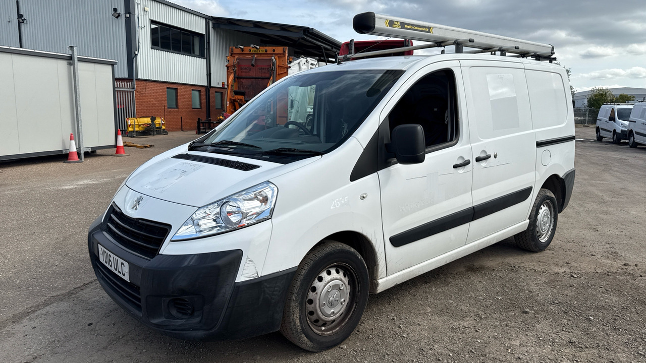 PEUGEOT EXPERT 1000 1.6 HDI 90PS - Fourgonnette: photos 2 PEUGEOT EXPERT 1000 1.6 HDI 90PS - Fourgonnette: photos 2