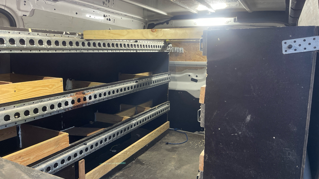 Fourgon utilitaire PEUGEOT EXPERT  PROFESSIONAL 1.5 BLUEHDI: photos 16