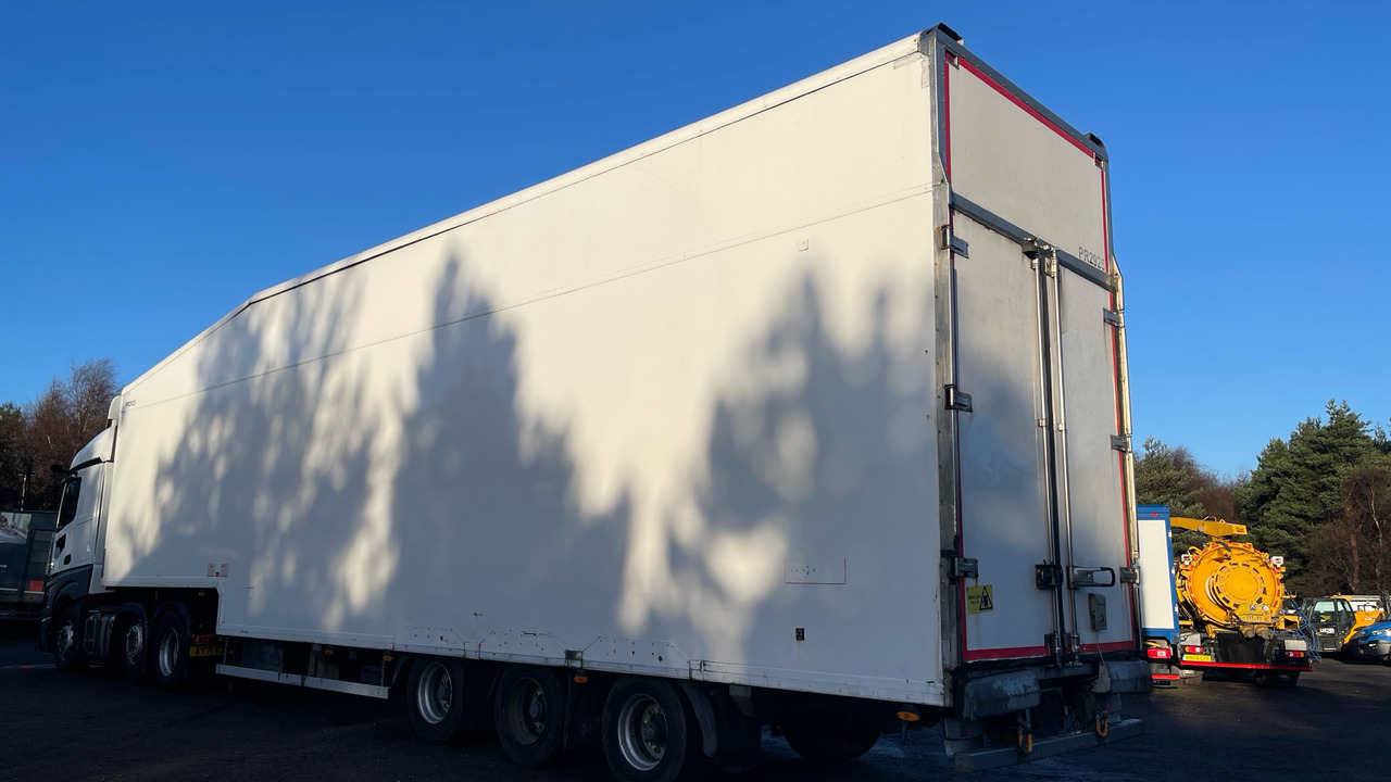 GRAY & ADAMS FRIDGE BOX DOUBLE DECK STEPFRAME - Remorque: photos 4 GRAY & ADAMS FRIDGE BOX DOUBLE DECK STEPFRAME - Remorque: photos 4