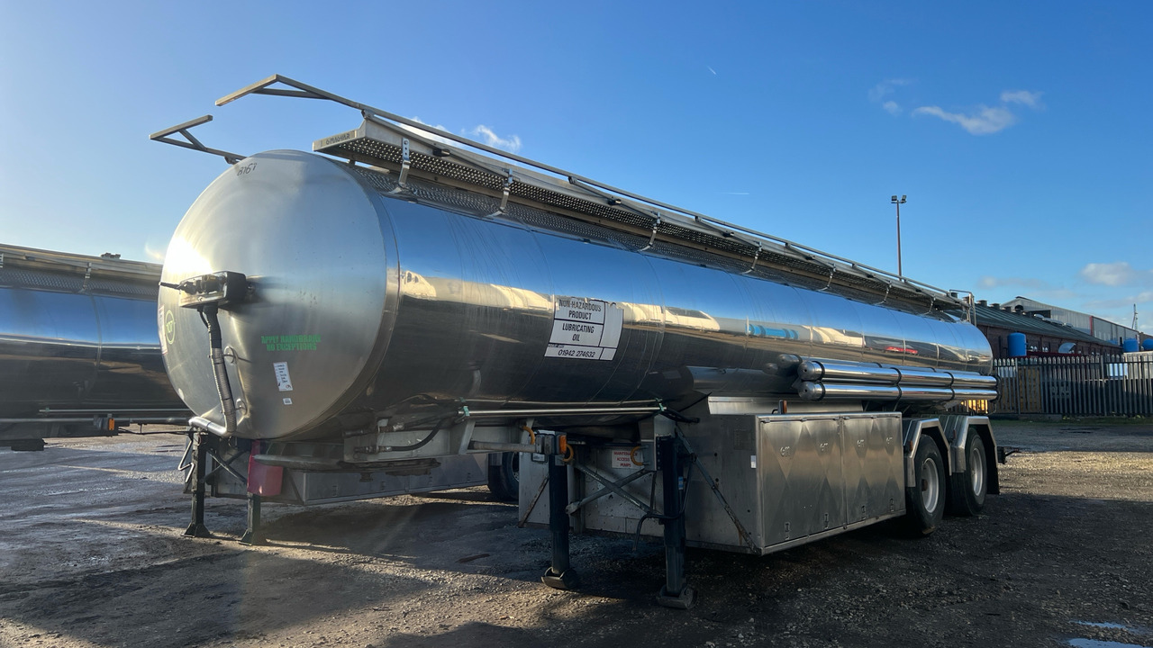 MAGYAR TANKER - Remorque: photos 4 MAGYAR TANKER - Remorque: photos 4