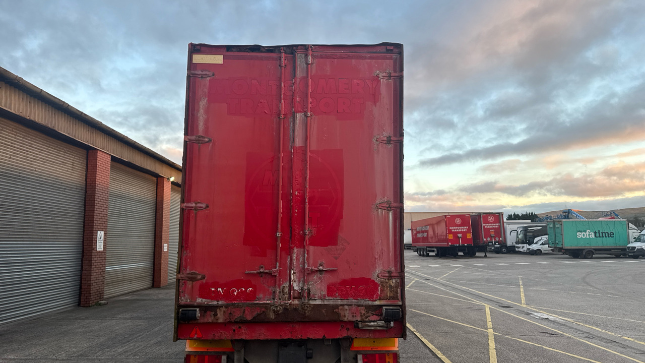 MONTRACON BOX - Remorque: photos 5 MONTRACON BOX - Remorque: photos 5