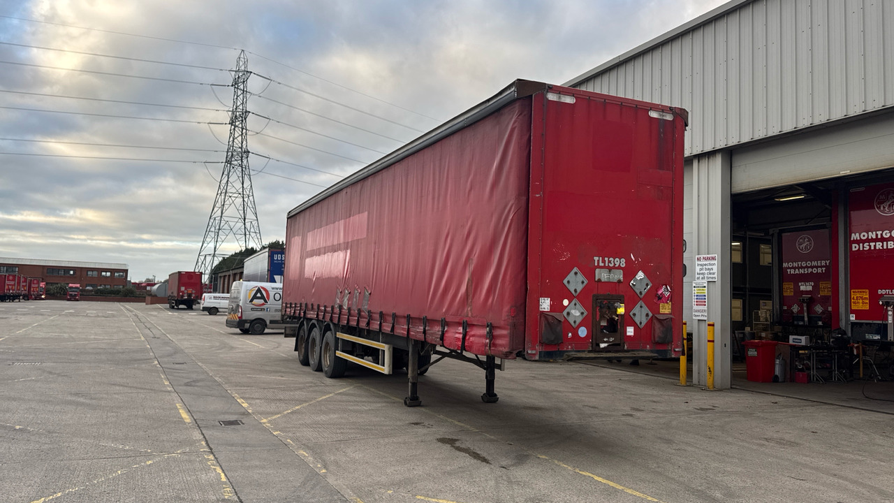 MONTRACON CURTAINSIDE - Remorque: photos 2 MONTRACON CURTAINSIDE - Remorque: photos 2