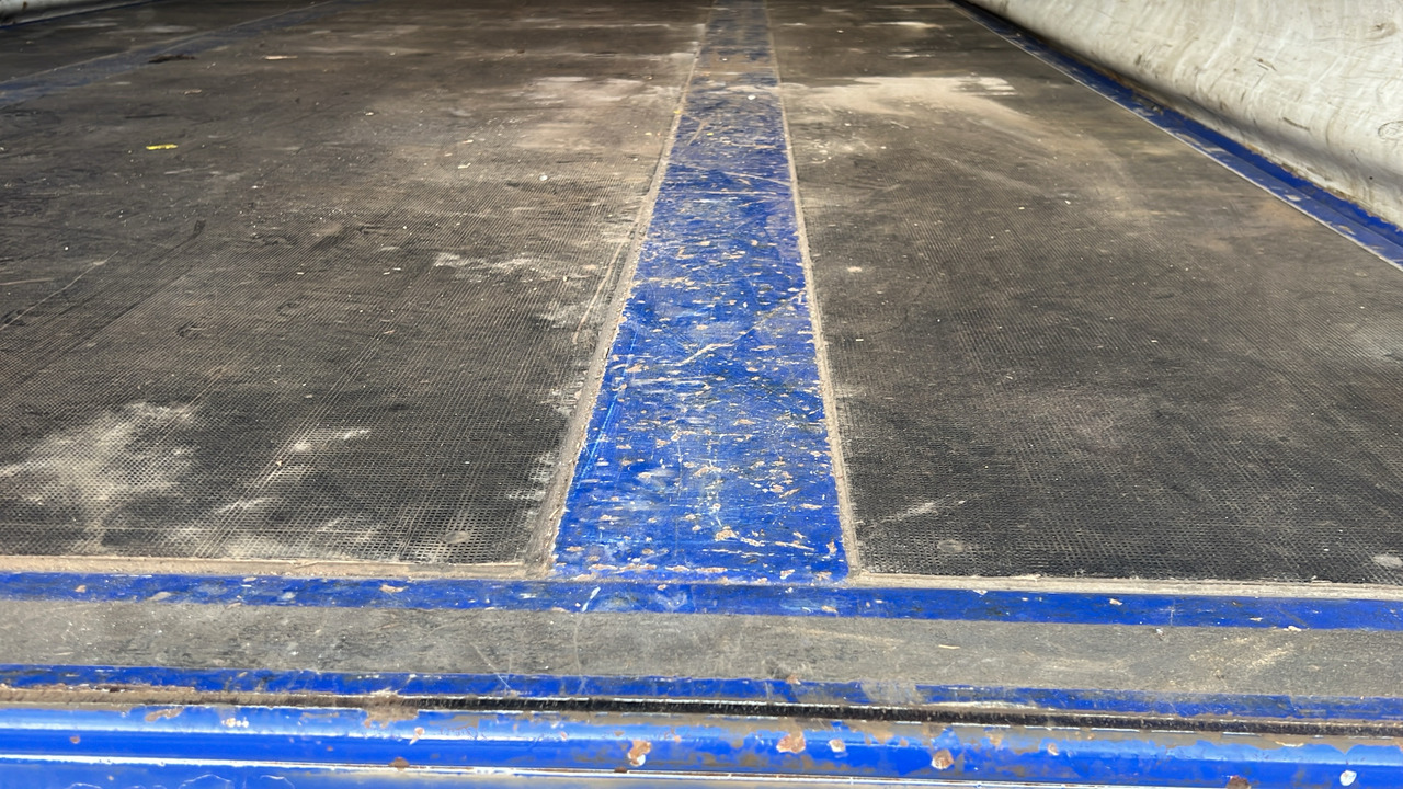 SDC CURTAINSIDE FLEET TR063BCH - Remorque: photos 2 SDC CURTAINSIDE FLEET TR063BCH - Remorque: photos 2