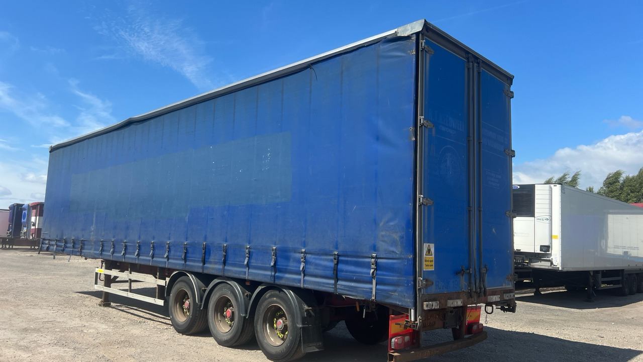 SDC CURTAINSIDE - Remorque: photos 4 SDC CURTAINSIDE - Remorque: photos 4