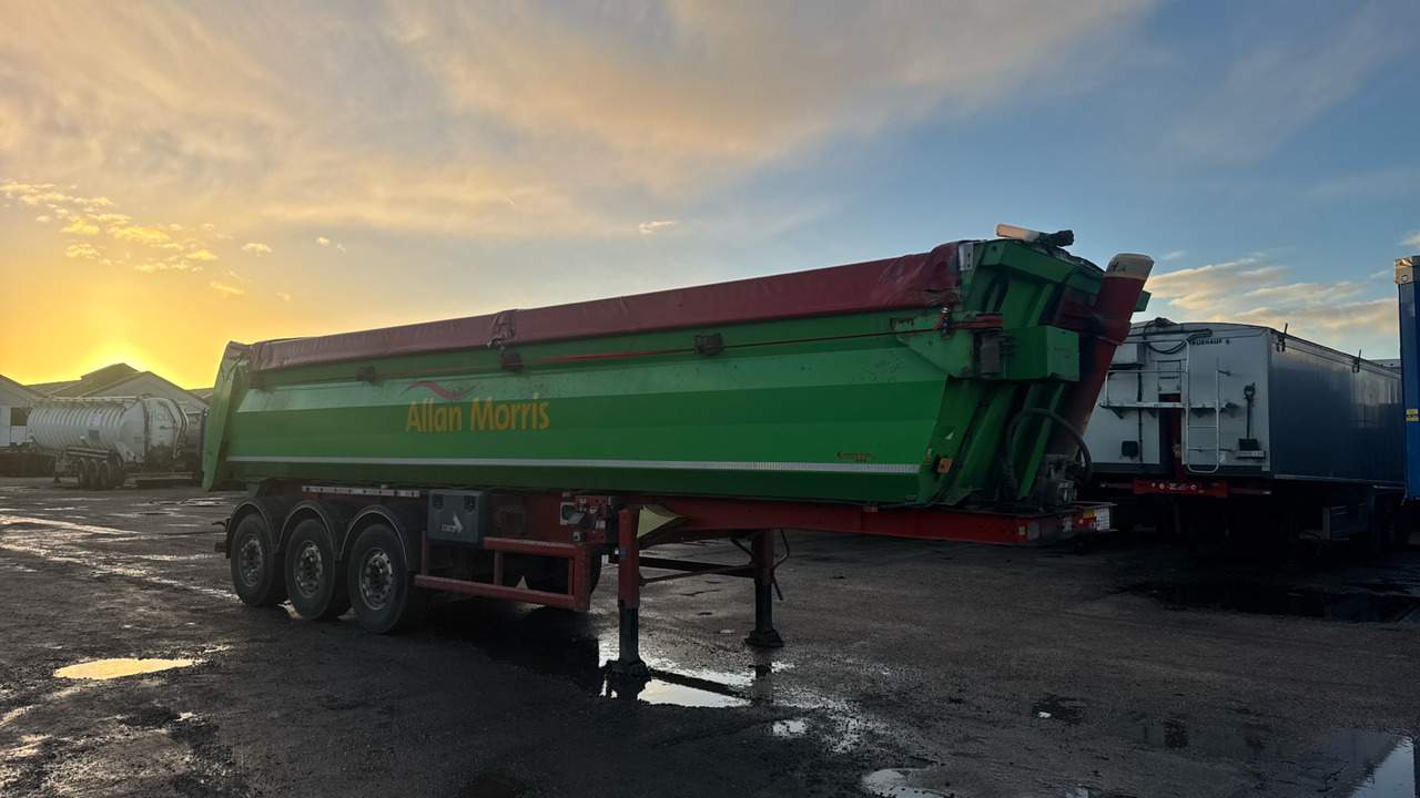 STAS TIPPER 'U' ROCKSTAR - Remorque: photos 2 STAS TIPPER 'U' ROCKSTAR - Remorque: photos 2