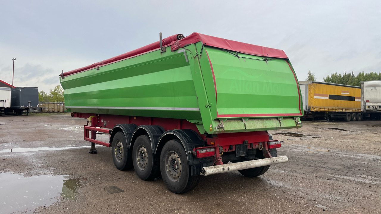 STAS TIPPER 'U' ROCKSTAR - Remorque: photos 4 STAS TIPPER 'U' ROCKSTAR - Remorque: photos 4