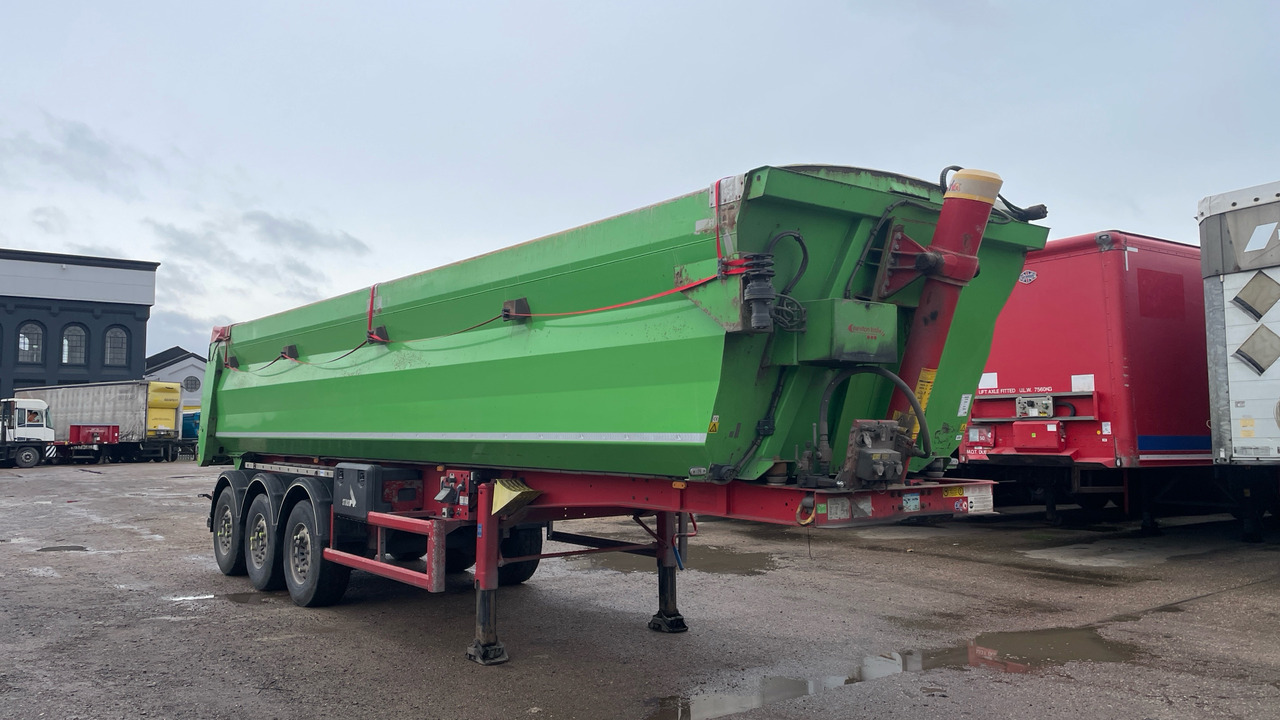 STAS TIPPER 'U' ROCKSTAR - Remorque: photos 2 STAS TIPPER 'U' ROCKSTAR - Remorque: photos 2