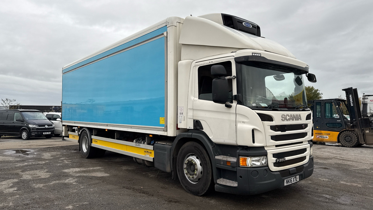 SCANIA P 250 - Camion frigorifique: photos 1 SCANIA P 250 - Camion frigorifique: photos 1