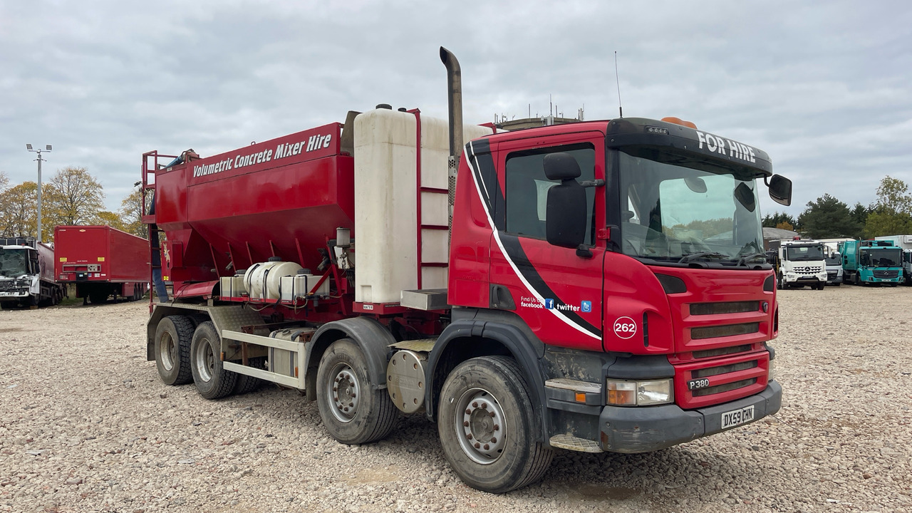 SCANIA P 380 - Camion malaxeur: photos 1 SCANIA P 380 - Camion malaxeur: photos 1