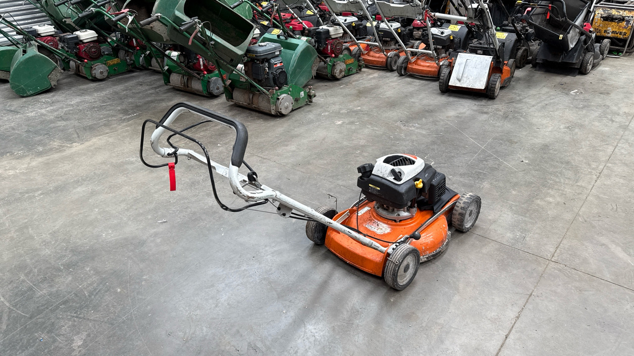 STIHL RM4 RTP - Motofaucheuse: photos 4 STIHL RM4 RTP - Motofaucheuse: photos 4