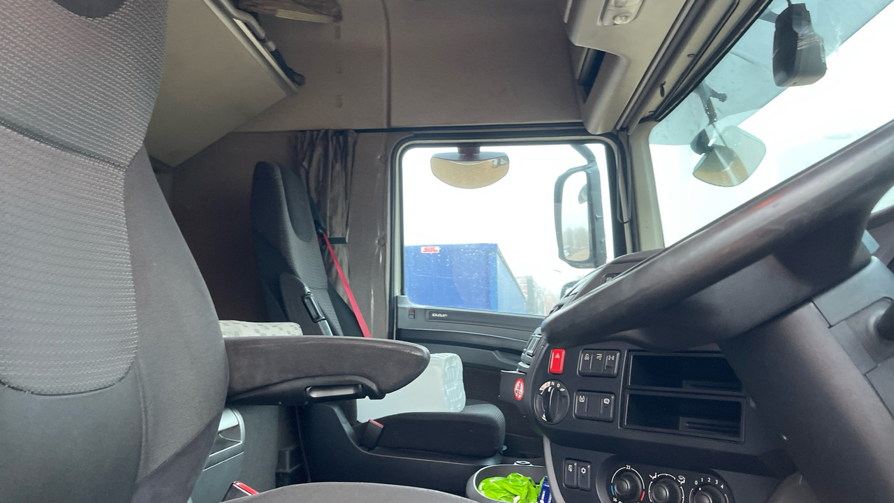 DAF XF 460 - Tracteur routier: photos 5 DAF XF 460 - Tracteur routier: photos 5
