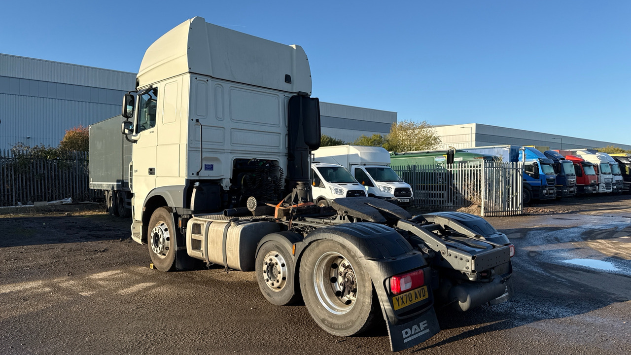 DAF XF 530 - Tracteur routier: photos 4 DAF XF 530 - Tracteur routier: photos 4
