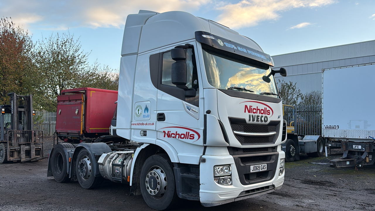 IVECO STRALIS 460 NP - Tracteur routier: photos 2 IVECO STRALIS 460 NP - Tracteur routier: photos 2