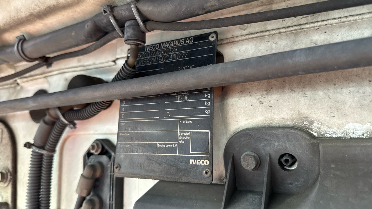 Tracteur routier IVECO STRALIS  460: photos 12