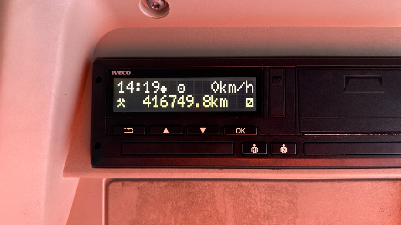 Tracteur routier IVECO STRALIS  460: photos 9