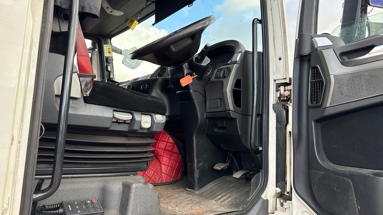 MAN TGX 26.440 - Tracteur routier: photos 5 MAN TGX 26.440 - Tracteur routier: photos 5