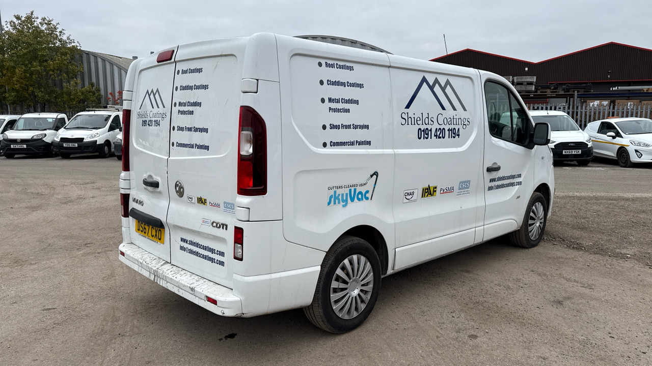 VAUXHALL VIVARO 2700 1.6CDTI 120PS - Fourgonnette: photos 4 VAUXHALL VIVARO 2700 1.6CDTI 120PS - Fourgonnette: photos 4