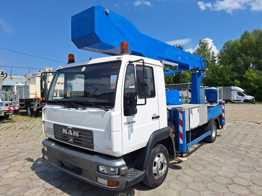 Bison TKA 30 KS - Camion avec nacelle: photos 4 Bison TKA 30 KS - Camion avec nacelle: photos 4