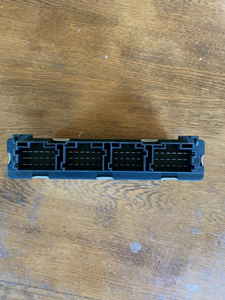 ELEKTRONIK FFR SIEMENS VDO Steuergerät MAN 81258057068 - Bloc de gestion pour Camion: photos 2 ELEKTRONIK FFR SIEMENS VDO Steuergerät MAN 81258057068 - Bloc de gestion pour Camion: photos 2