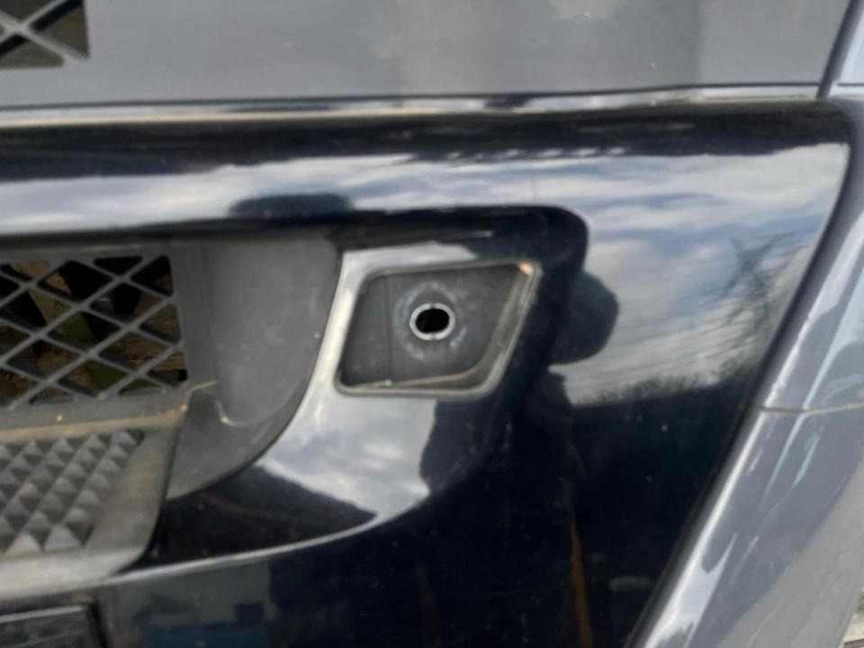 IVECO Stralis 450 Stoßstange - Pare-chocs pour Camion: photos 5 IVECO Stralis 450 Stoßstange - Pare-chocs pour Camion: photos 5