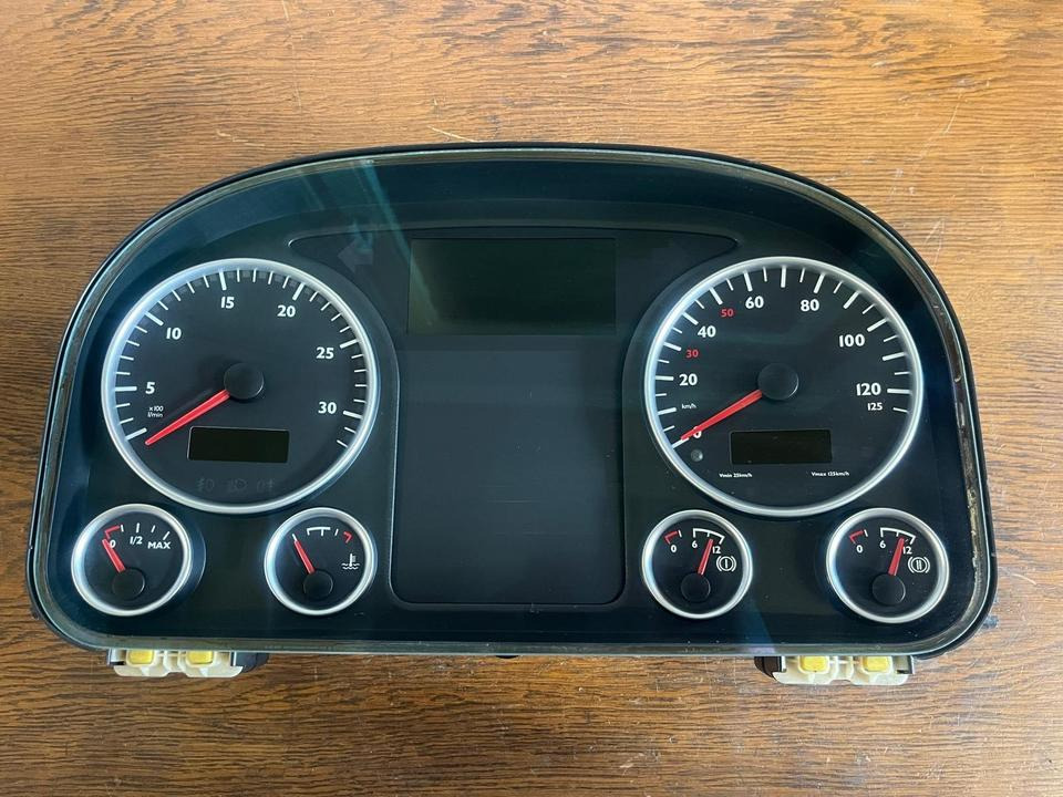 MAN EU6 Kombiinstrument / Tacho 81.27202-6284 - Panel de instrumentos pour Camion: photos 2 MAN EU6 Kombiinstrument / Tacho 81.27202-6284 - Panel de instrumentos pour Camion: photos 2