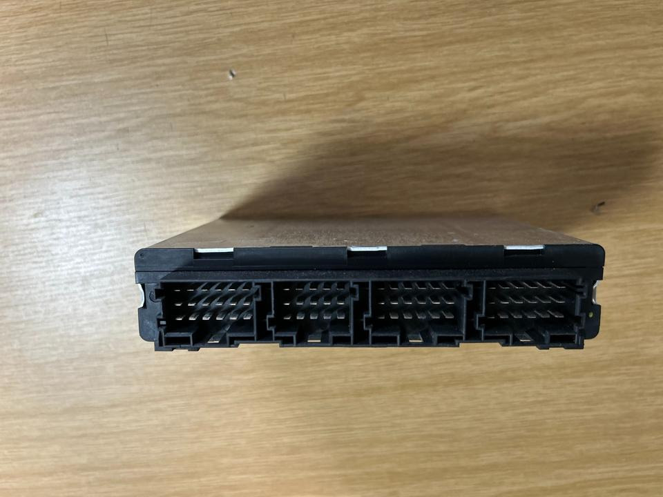 MAN FFR SIEMENS VDO Steuergerät 81.25805.7040 - Bloc de gestion pour Camion: photos 2 MAN FFR SIEMENS VDO Steuergerät 81.25805.7040 - Bloc de gestion pour Camion: photos 2